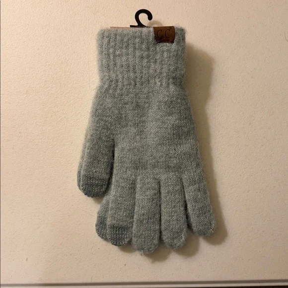 NWT women’s C.C heather mint Knit Gloves - Picture 2 of 6